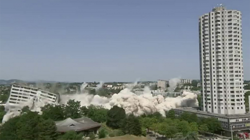Demolition de la barre 230